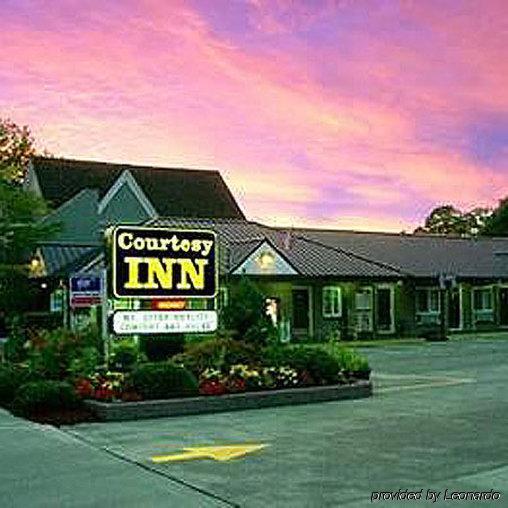 Courtesy Inn Downtown Eugene Exterior photo